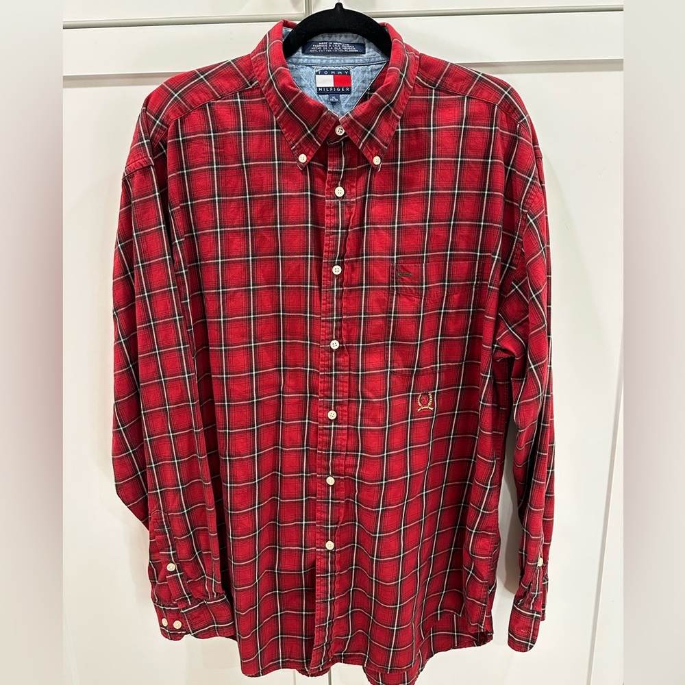Tommy Hilfiger button-down shirt size Extra Large red plaid